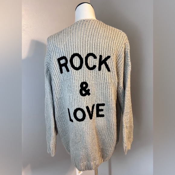Sweaters - ROCK AND LOVE light gray cardigan size m NWT
